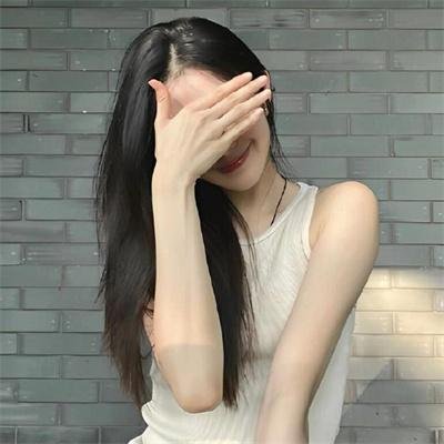 青镜行第一季 封面